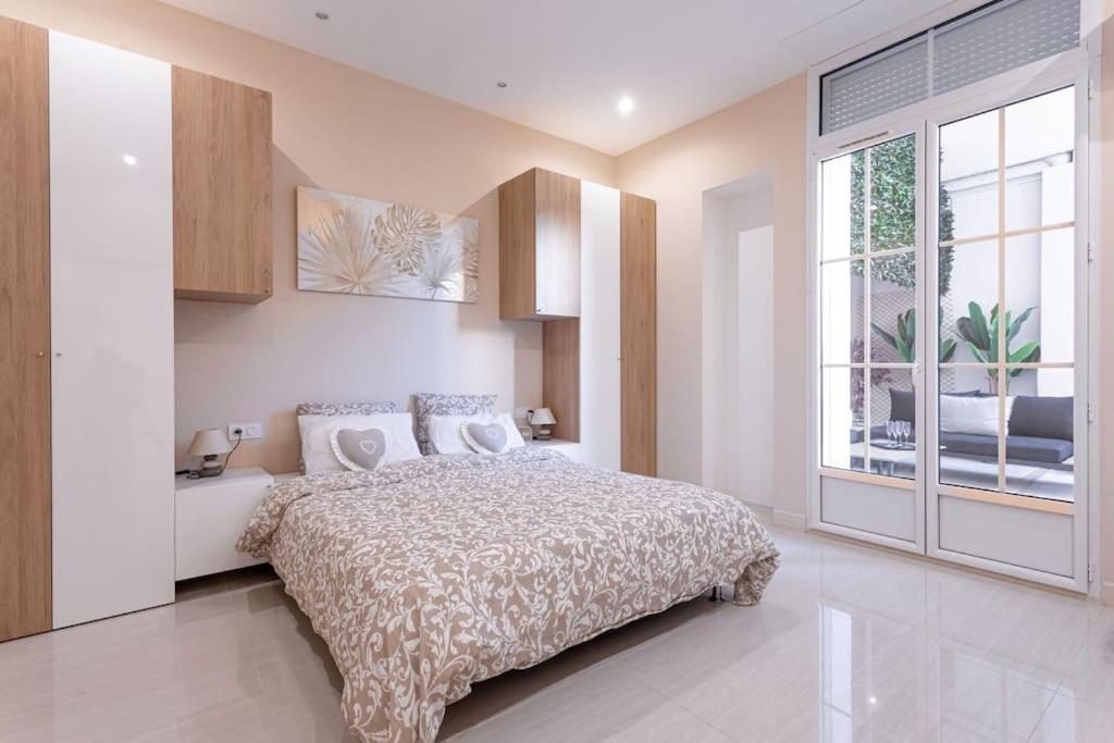 Luxury With Large Terrace On Famous Rue D'antibes! - Pasteur By Halldis Apartment *